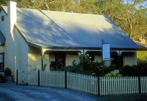 Country Pleasures Bed and Breakfast - Accommodation Redcliffe