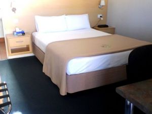 Ayrline Motel - Accommodation Redcliffe