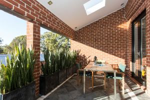Boutique Apartment Redfern - Accommodation Redcliffe